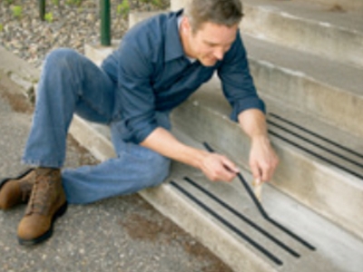 GRP-933 / Safety-Walk Genel Amaçlı(Mineral Yüzeyli)