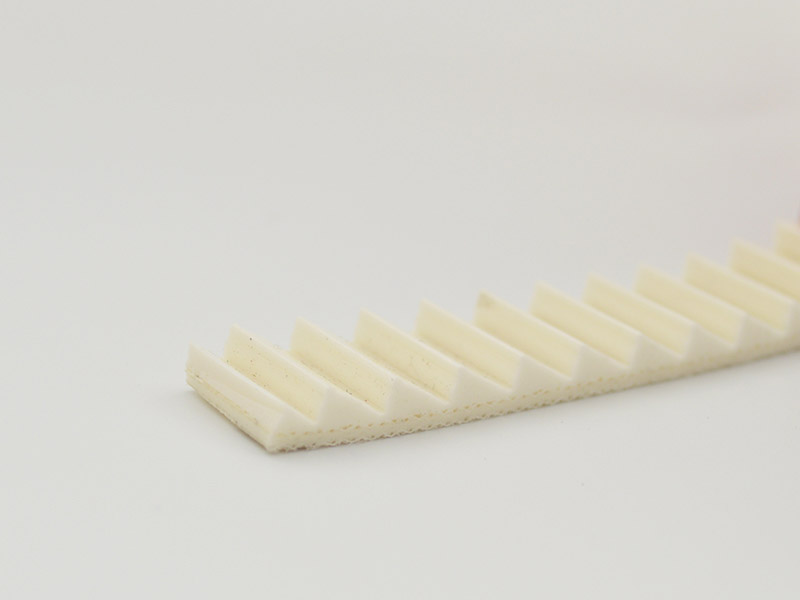 2 F12 / UO / V - 45 MD BEYAZ Pvc Beyaz Konveyör Bant